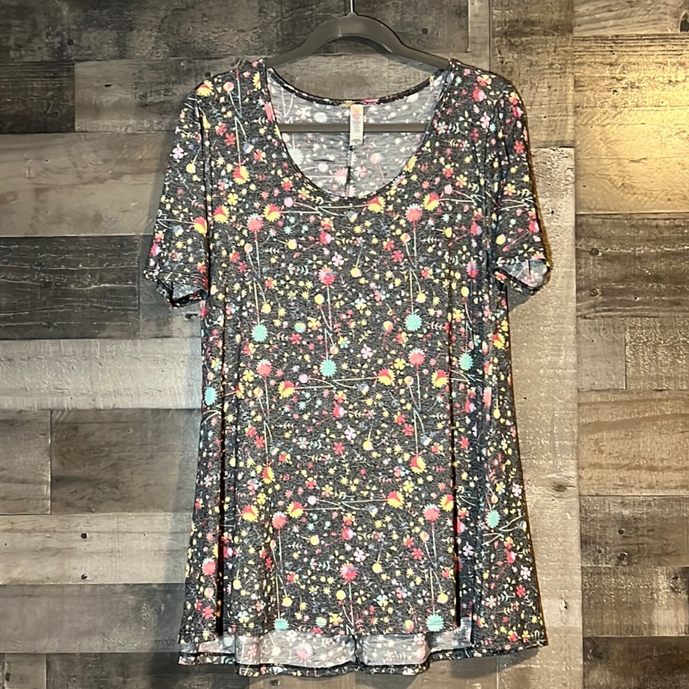 Lularoe Perfect T
